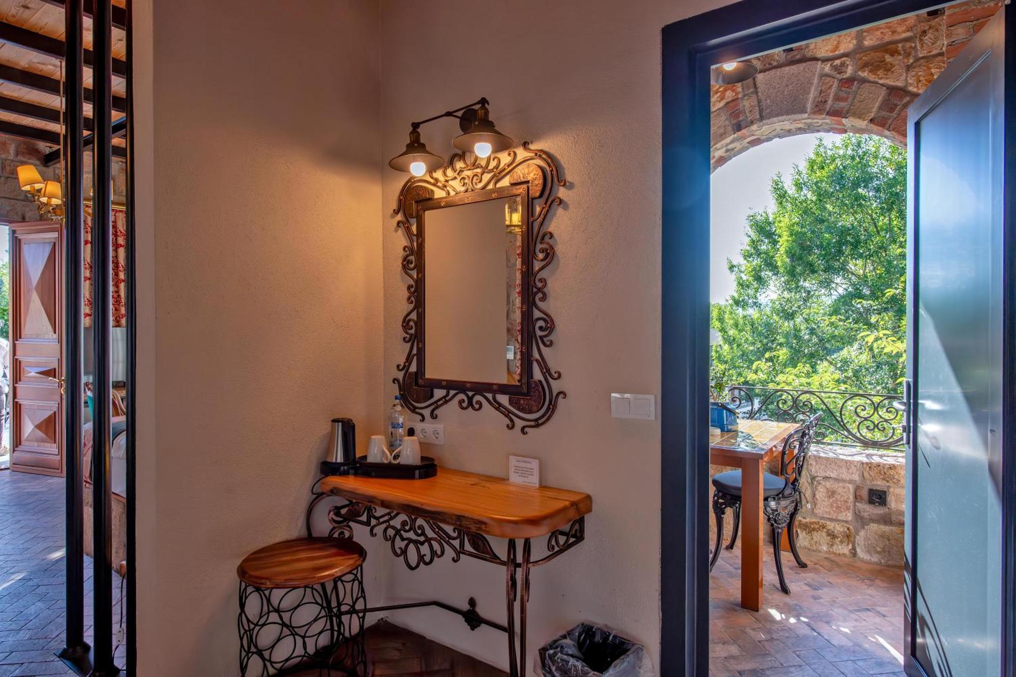 Wineport Lodge Agva Riverside Hotel & Winery Exterior foto
